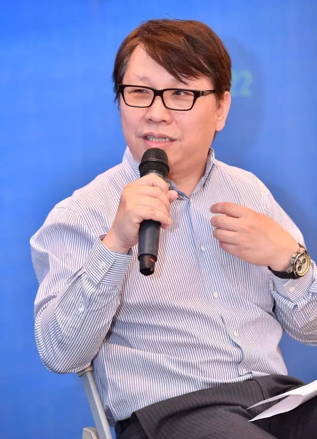 中国修建学会修建师分会理事、bb电子游戏官网集团董事、总修建师黄向明